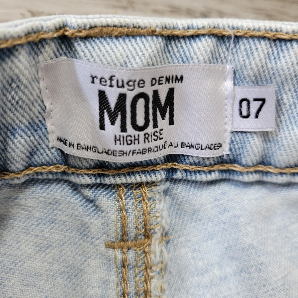 7 Refuge Ripped High Rise Mom Jeans - Picture 3 of 6
